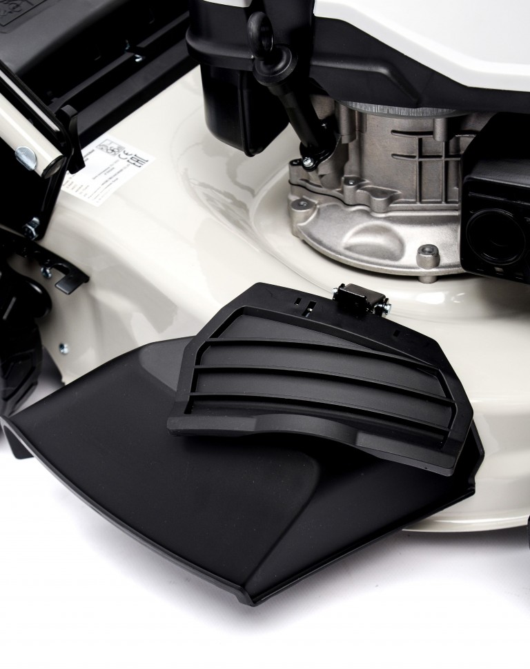 Газонокосилка бензиновая Helmut TR 46S